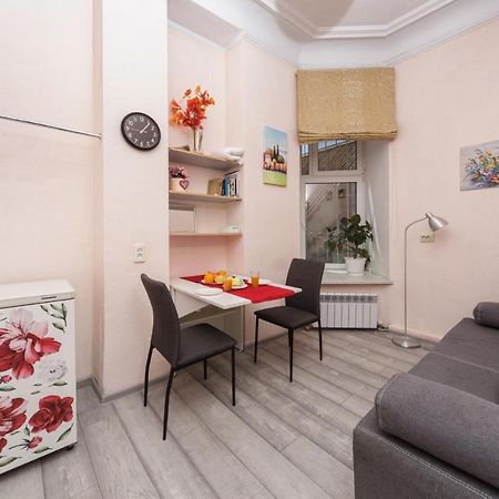 Comfortable Apartment In The Very Center Of Odessa Eksteriør bilde